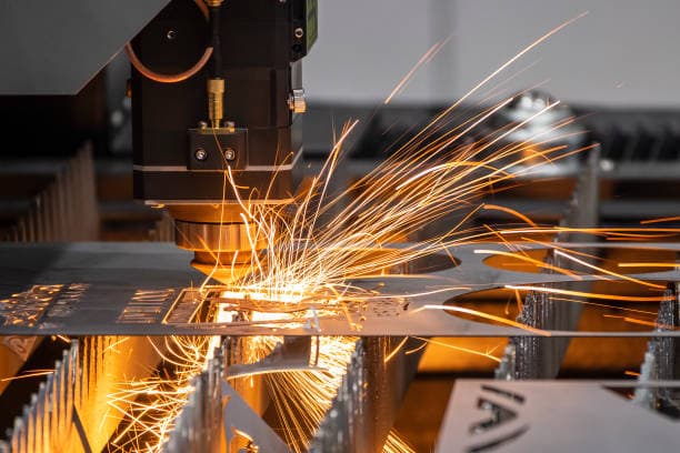 Boosting Laser Cutting Efficiency: Expert Tips | MachineMFG