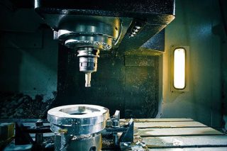 Qu est ce que l usinage CNC Types avantages inconvénients et étapes d usinage MachineMFG